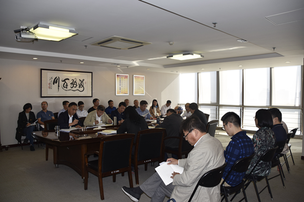 华体会体育-上海华体会体育器械展览有限公司
召开“不忘初心、牢记使命”主题教育全面从严治党专题集中学习研讨会议